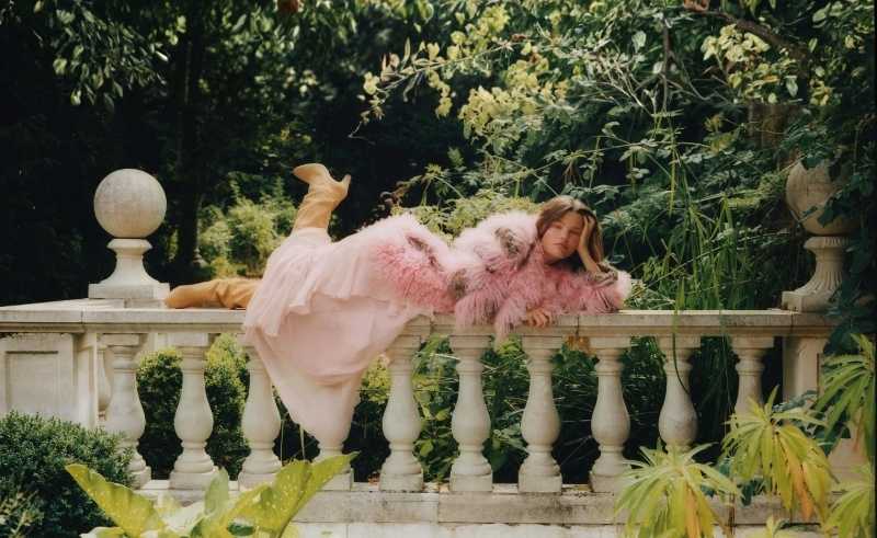 Monochrome Monday: The Powder Pink Edition