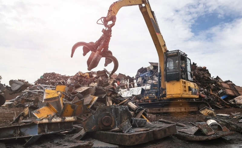 Jeddah Sets December 1st Deadline to Relocate Auto Scrap Yards