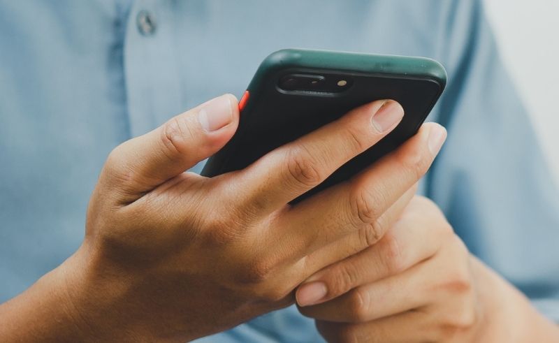 UAE Treasury Sukuk Now Available Through Emirates Islamic Mobile App