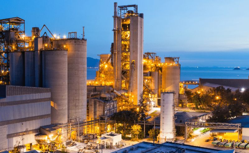 Saudi Industrial Production Index Up 8.9% in October 2025