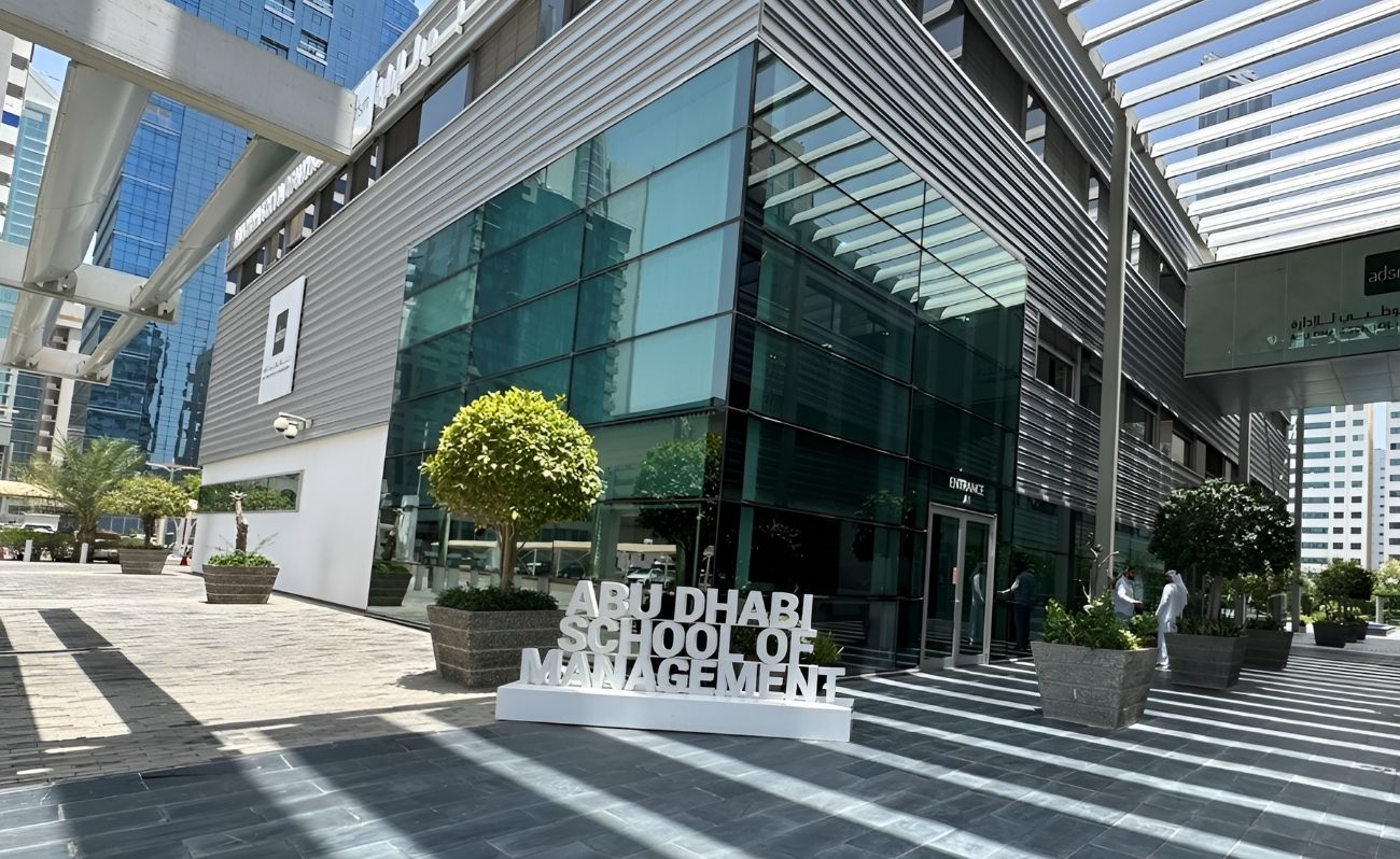 Abu Dhabi School of Management & Saal.ai Partner on AI Leadership