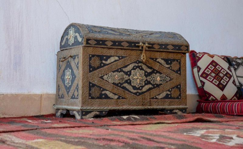 Rare Artefacts on Display at King Abdulaziz Palace in Laynah