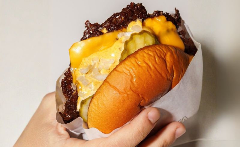 London Favourite Supernova Burger Pops Up at Marsa Boulevard