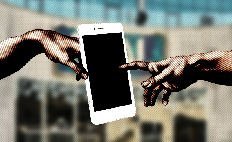 An App Set Me up for a Dinner With Four Strangers. Here's How it Went.