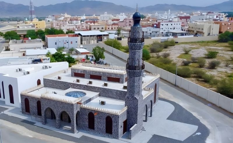 Al-Fath Mosque Restoration Underway in Al-Jumum