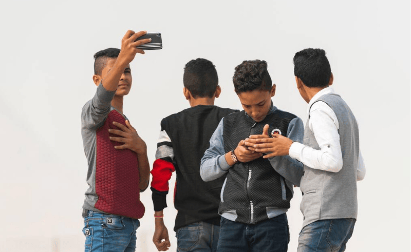 Parents Can Now Control Their Kids' Online Activity With New SIM Cards