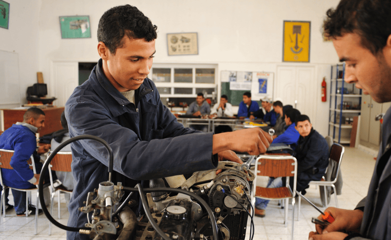Egypt to Develop 203 Technical Schools With Italy & UK