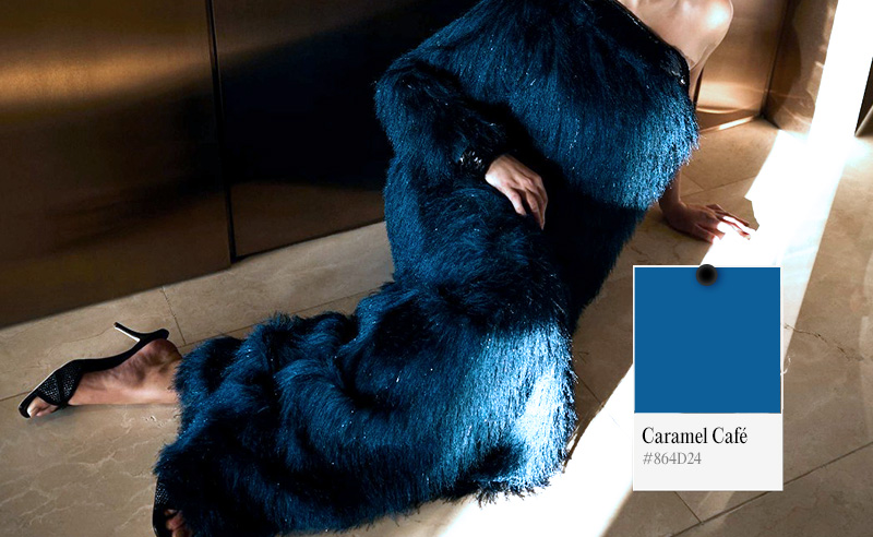 Monochrome Monday: The Daphne Blue Edition