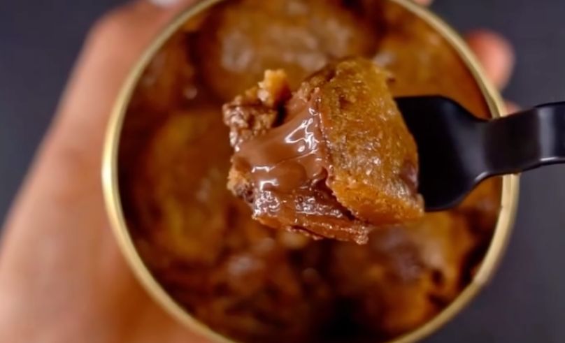 Buffalo Burger Drops Cookie Dough in a Tin  