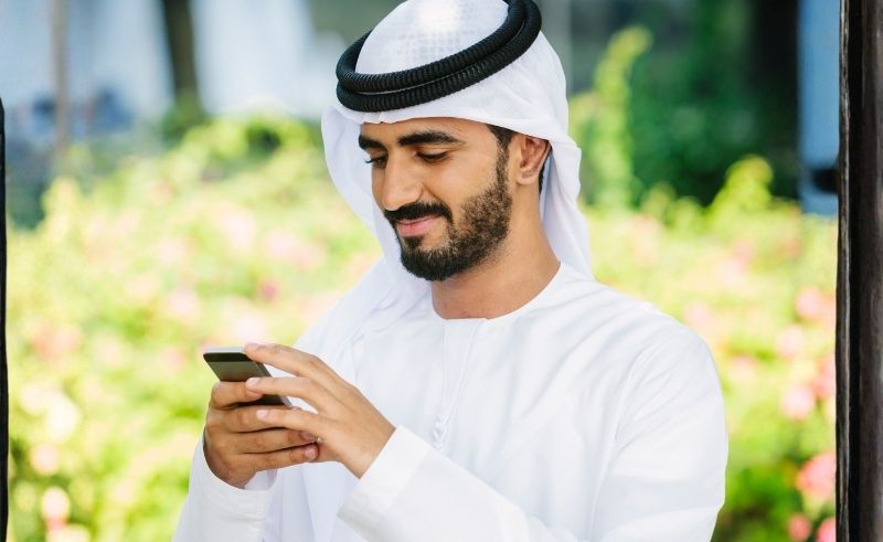 du Offers Free Data & Calls to Stranded UAE Residents