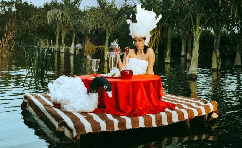 Cup & Vase Reimagines Ancient Egyptian Artistry for the Modern Table