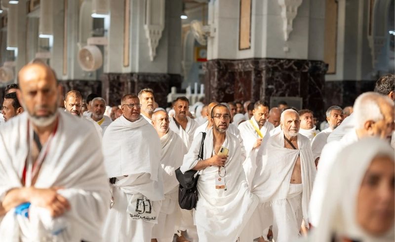 Umrah Exit Deadline Set for April 18th With Penalties