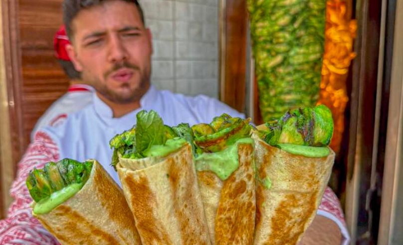 This Damanhour-Based Syrian Street Food Joint Just Made Green Shawarma