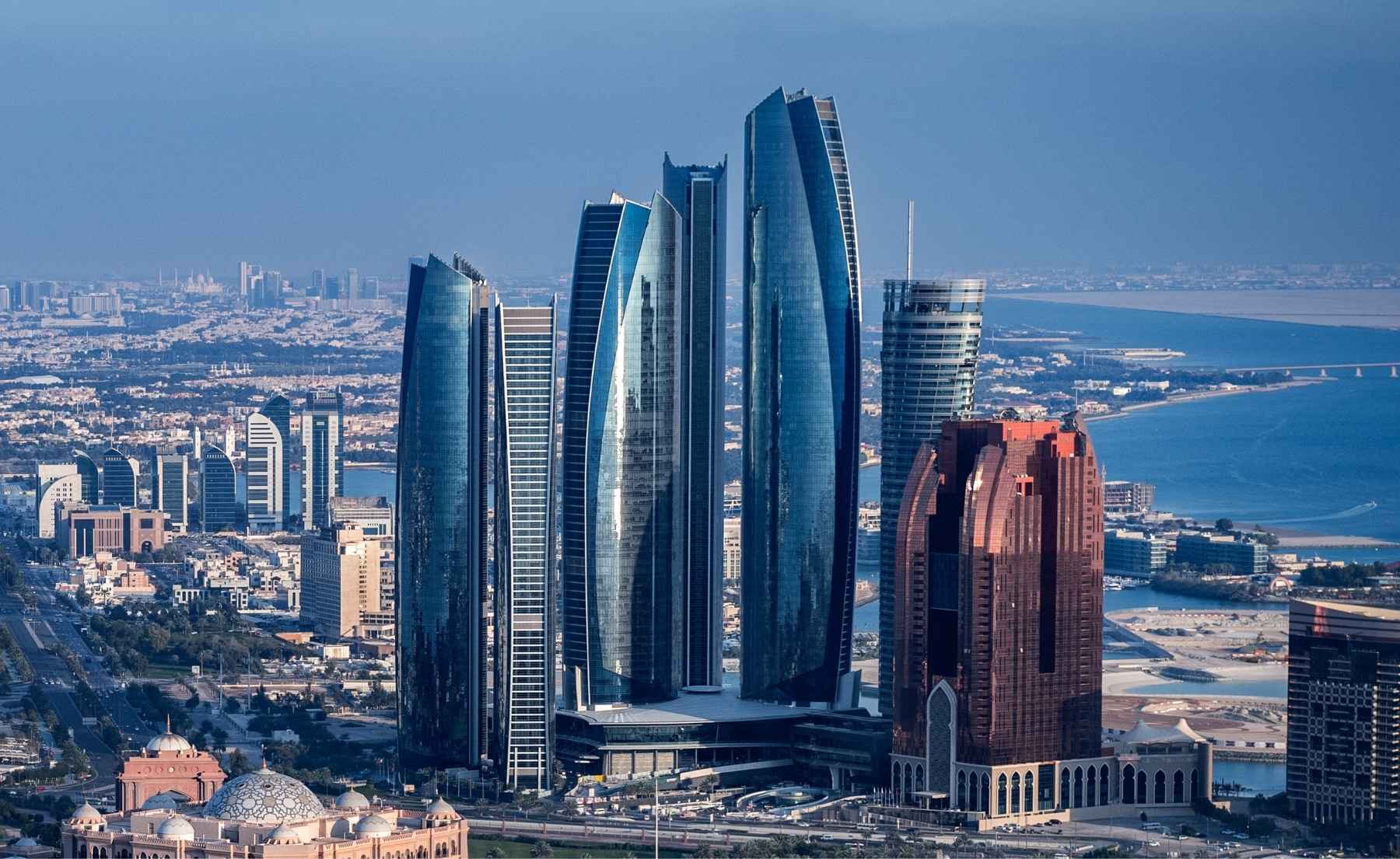 UAE & China Sign MoU to Enhance Collaboration in AI Finance Investment