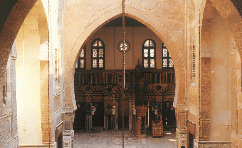 Restoration Works Expand Across Historic Mosques in Cairo