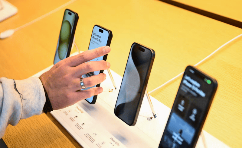 Egypt Targets 15 Million Mobile Phone Output in 2026