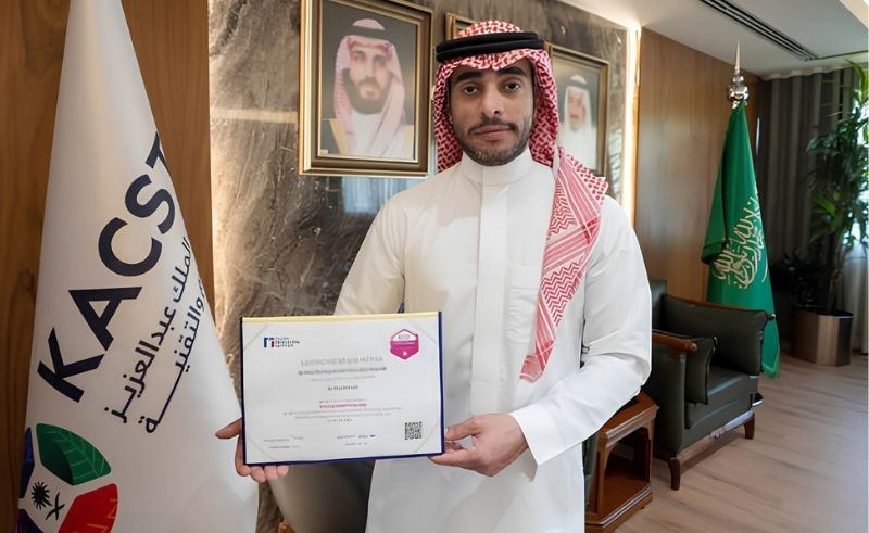 Saudi Researcher Wins Global Innovation Prize for Clean Energy Work