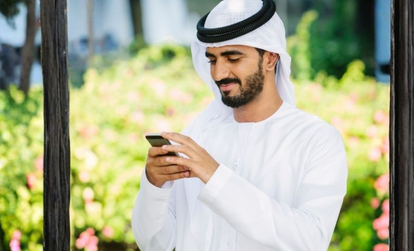 UAE to Require Private Sector Salaries by First Day of Each Month
