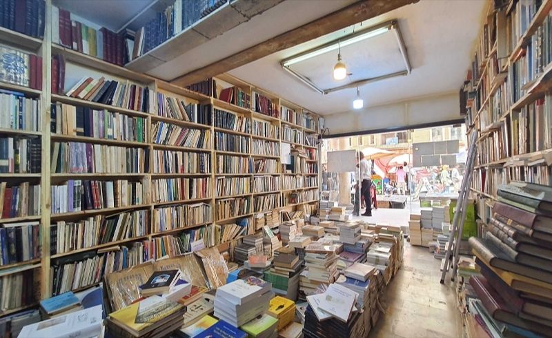 A Book Lover's Guide to Saudi Arabia's Pre-Loved Bookshops