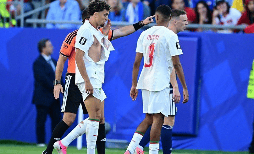 Around the World Cup: [Kit]astrophes, Crash Outs & Holiday, Damn It!