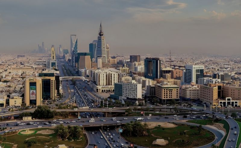 Saudi Cabinet Approves State Revenues Law & Training Visa
