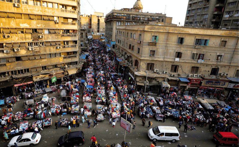 15,000 Attaba Vendors Set for Move Under Cairo Overhaul