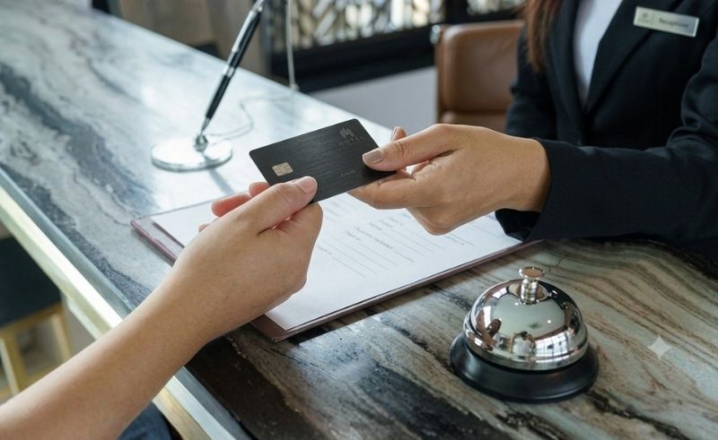 Saudi Card Spending Stays Above USD 3 Billion