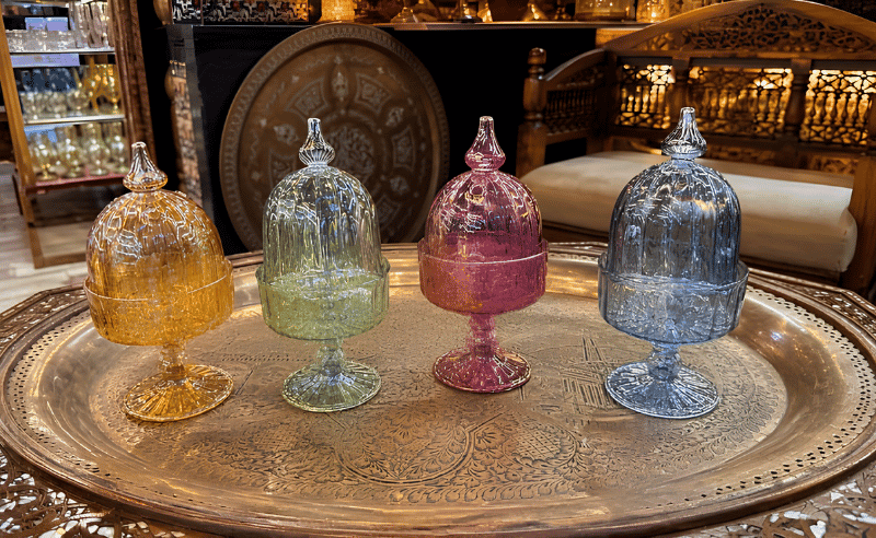 WATCH: Cairo's Oldest Glass Blowers Brought His Craft From Palestine
