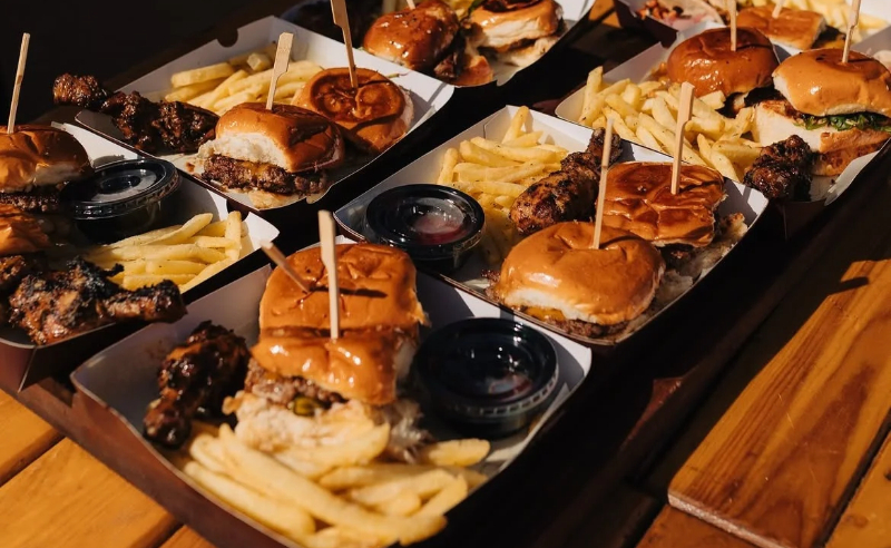 Grill Setup is Hosting a Beachside Cookout in El Gouna