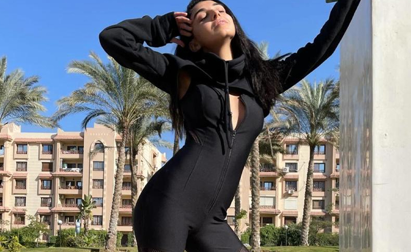 Temraza Brings Glam to the Court with New F2 Sportswear Line