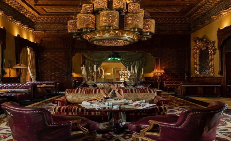 Emily in Paris Who? Cairo Marriott's Saraya Gallery Will Give You the