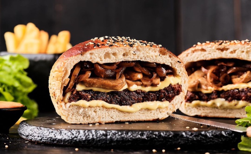 Bunbud Is Solving Your Biggest Challenge When It Comes to Burgers