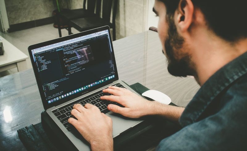 UAE Partners with Tech Giants for National Coder Training Programme