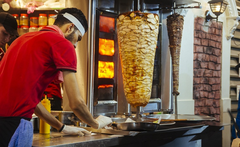 Here’s a Map of Egypt’s Most Popular Lunchtime Meals but in Colours