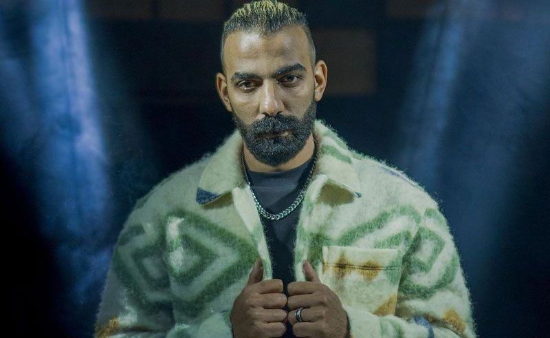 Egyptian Rapper Aly Loka Showcases Versatile Flow in ‘Khamsa Nezam’