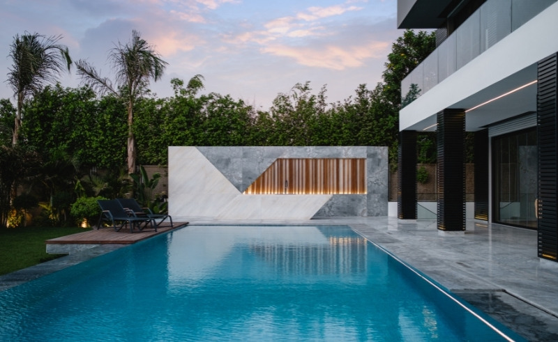 How Maths Architects Turned This Villa Into a Floating Mirage