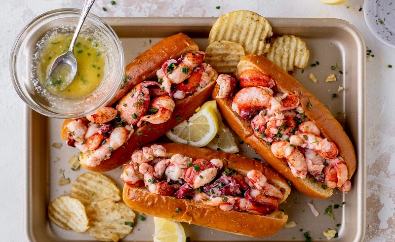 Lobster Kitchen Delivers Epic Seafood Rolls, Burgers & Pancakes 