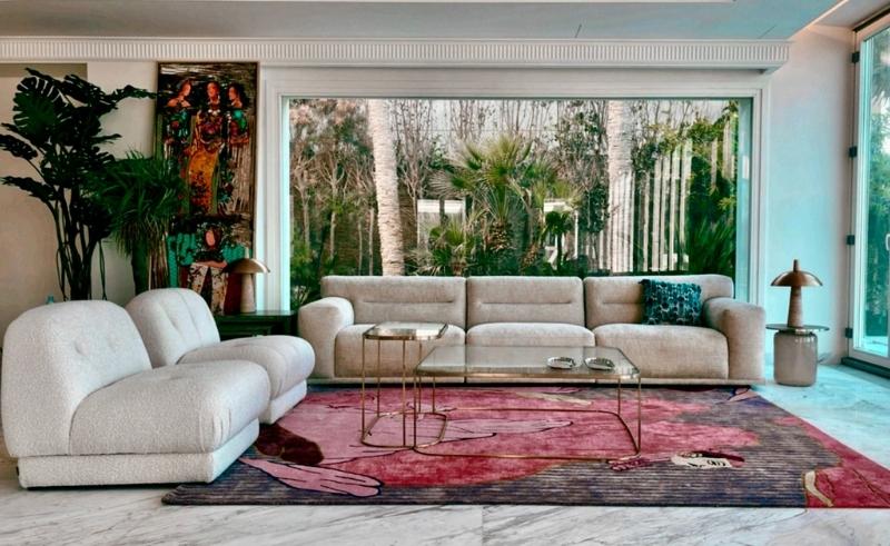 Charismatic Glamour in This Marassi Summerhouse by Design Point