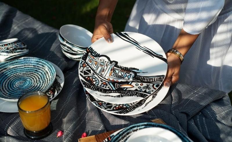 Jazeel Brings Folk-Inspired Stories to Your Diner Table