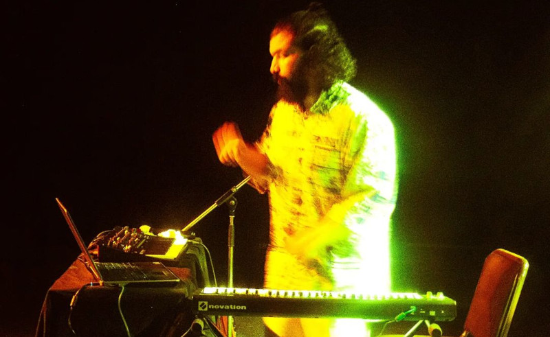 Kafr El-Dauwar's Yunis Experiments With Mulid In First Solo Single