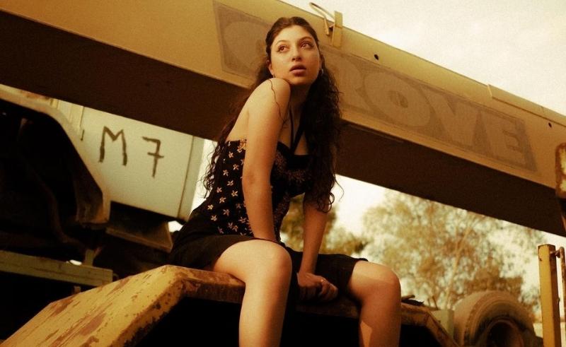 Lella Fadda & El Waili Team Up on Dreamy Single 'El Donia Beta3ti'