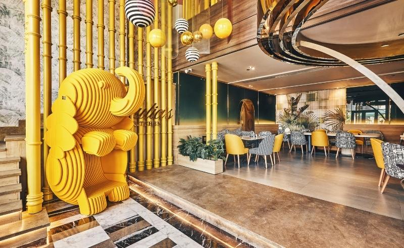 Mellow Yellow: Vibrant Visuals in Julia’s Kitchen