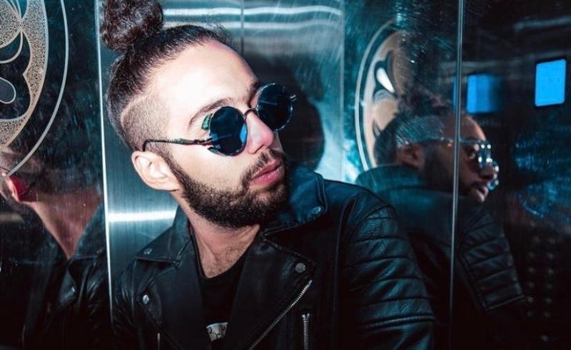 Abo El Anwar Gets Effortlessly Stylish in Music Video ‘Baby Blue’