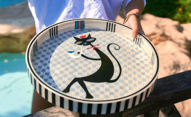 Rofoof: Intricate Trays With Infinite Colourways