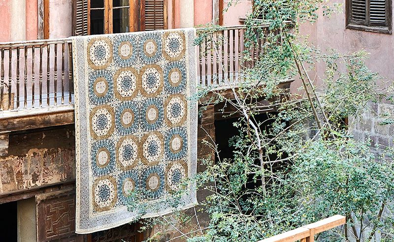 Kahhal Looms Recalls Old Cairo Origins With Modern Mamluk Carpets