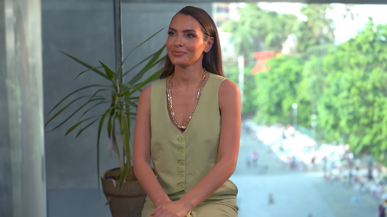 Songstress Carmen Soliman Spills on Arab Idol, Fame & Her Fanbase
