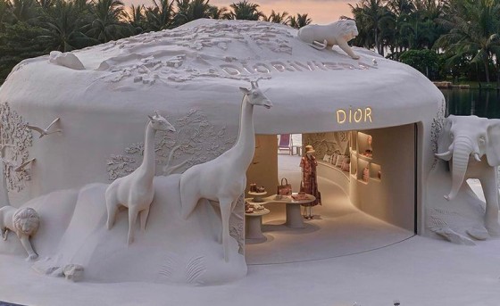 5 Things to Get at the New Dior Pop-up in Mykonos