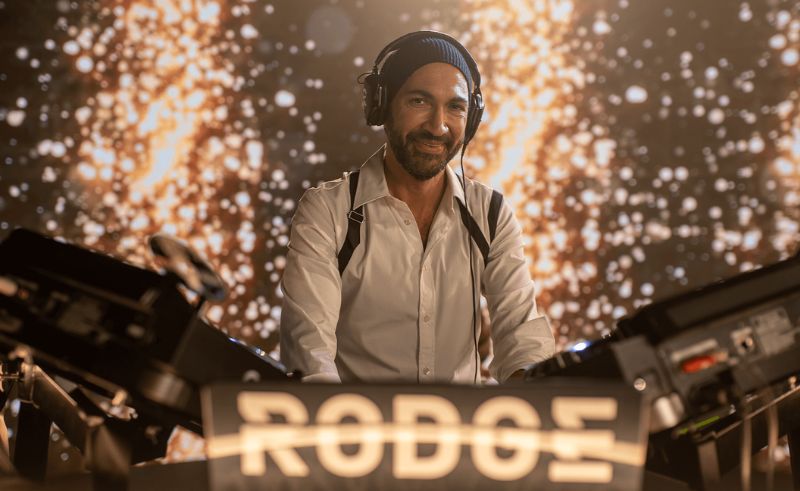 Lebanese DJ Rodge Brings Dynamic Deck-Spinning to Riyadh Season