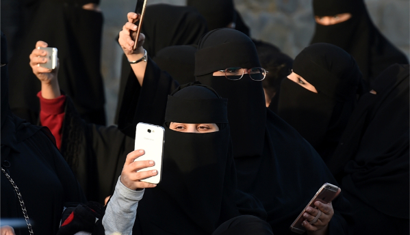 New Report Reveals 100% of Saudis Use the Internet