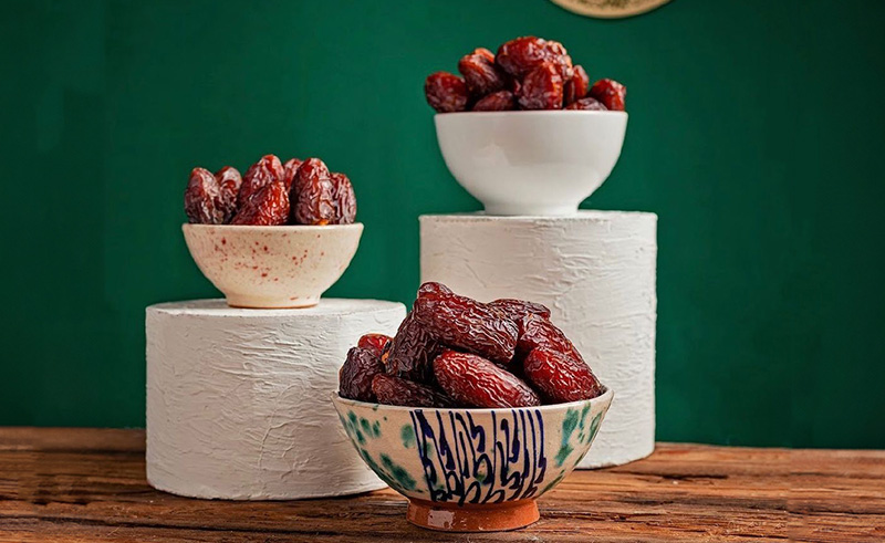 Bennu Brings Sustainable Hand-Picked Medjool Dates to Your Table